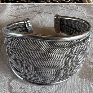 #45…VINTAGE Designer Sterling Silver Cuff Bracelet  Mesh.  Slight cease on band
